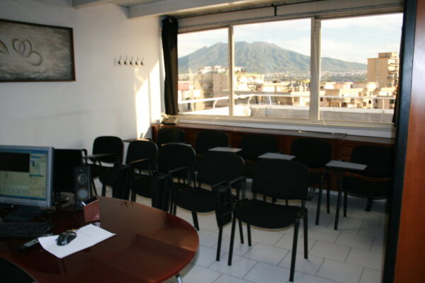 Napoli affitto locali scuola formazione - immagine 12